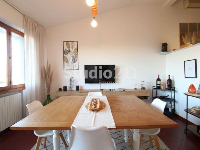 Appartamento quadrilocale in vendita in via giovanni amendola, Incisa In Val D'Arno, Figline e Incisa Valdarno