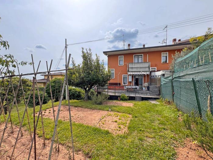 Casa quadrilocale in vendita in Ronco, Gussago