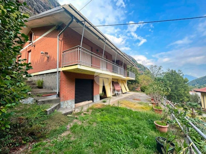 Casa con 6 locali in vendita in BORGATA LANTIGLIERA, Lantigliera, PontCanavese