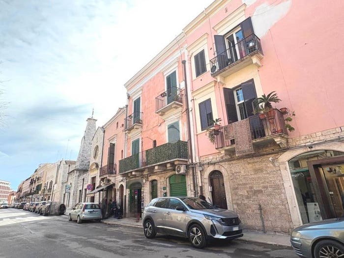 Appartamento quadrilocale in vendita in Corso Vittorio Emanuele, Settefrati, Barletta