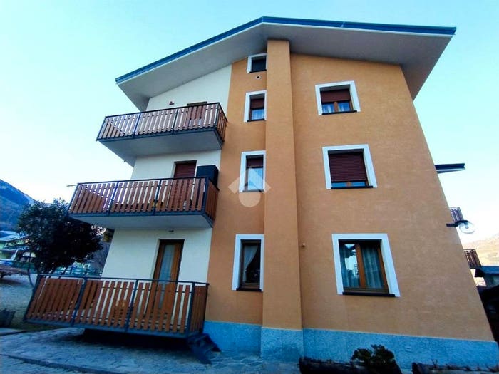 Appartamento monolocale in vendita in Frazione Clos Savin, Centro, Aymavilles