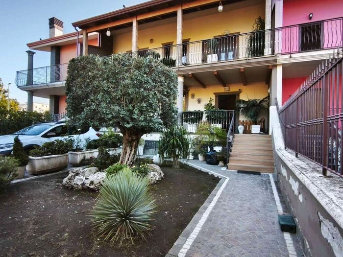 Casa con 5 locali in vendita in via Orto delle Fabbriche, Striano