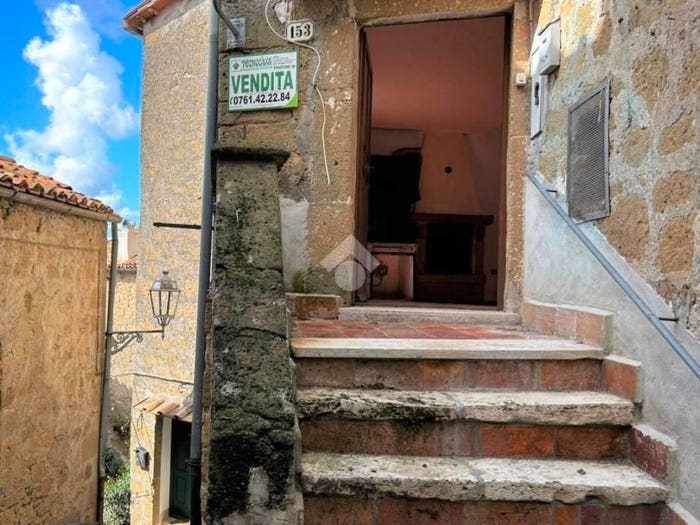 Appartamento trilocale in vendita in Via XX Settembre, Farnese