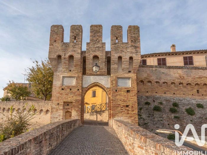 Appartamento quadrilocale in vendita in Via Castello Vicolo II, Castel D'emilio, Agugliano