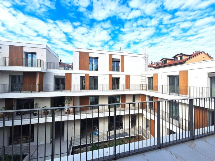 Appartamento quadrilocale in vendita in Via Varesina, Certosa, Milano