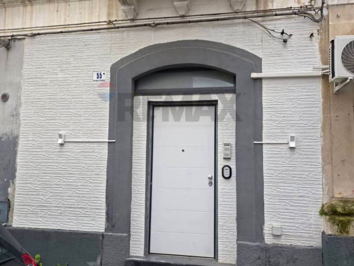 Casa bilocale in vendita in via abate ferrara, Centro Storico, Catania