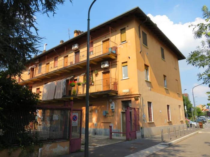 Appartamento trilocale in vendita in Via Fratelli Rizzardi, Trenno, Milano
