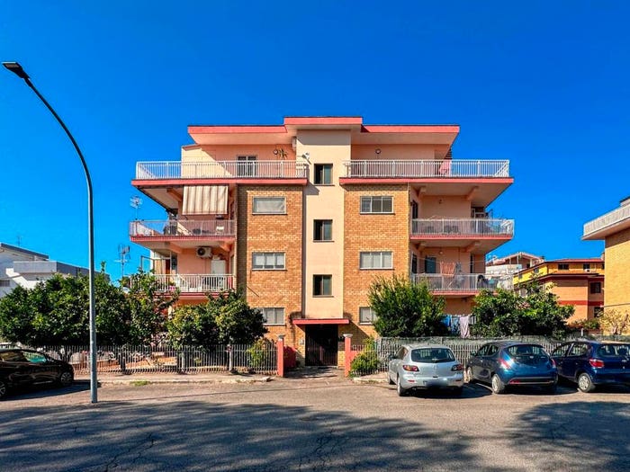 Appartamento quadrilocale in vendita in Via dei Volsci, Pontinia