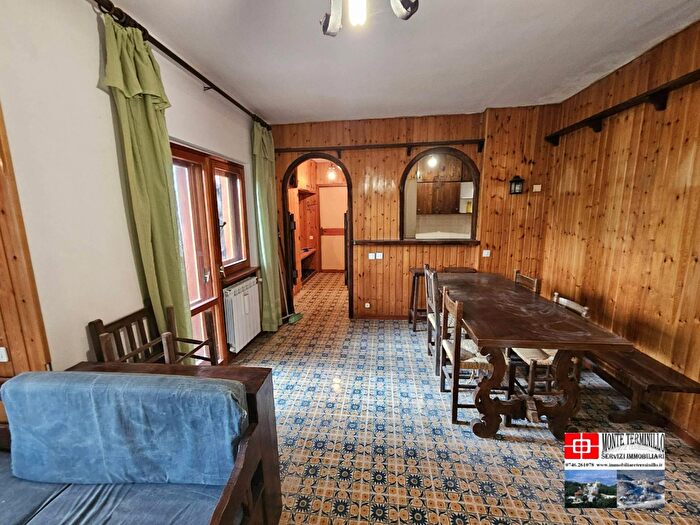 Appartamento quadrilocale in vendita in Via dei Cerri, Rieti