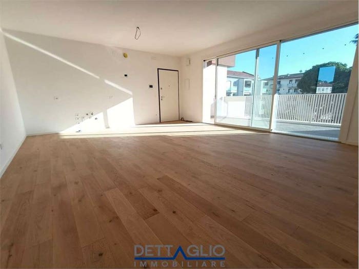 Appartamento quadrilocale in vendita in Via Roma, Spinea Orgnano, Spinea