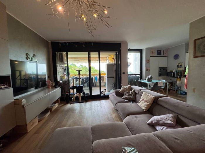 Appartamento trilocale in vendita in Via Emilio Salgari, Pegli, Genova