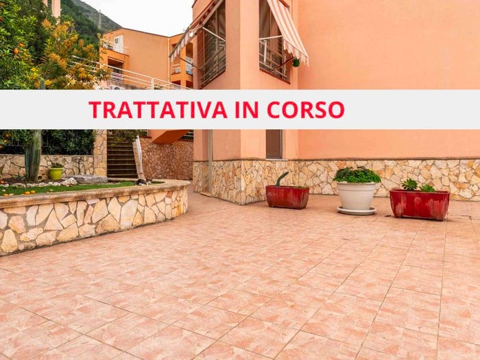 Appartamento quadrilocale in vendita in via Vitaliano Brancati, Centro, Cefalù