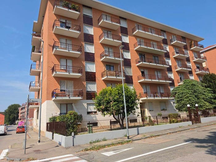 Appartamento bilocale in vendita in Via Giuseppe Giacosa, Nasi, Moncalieri