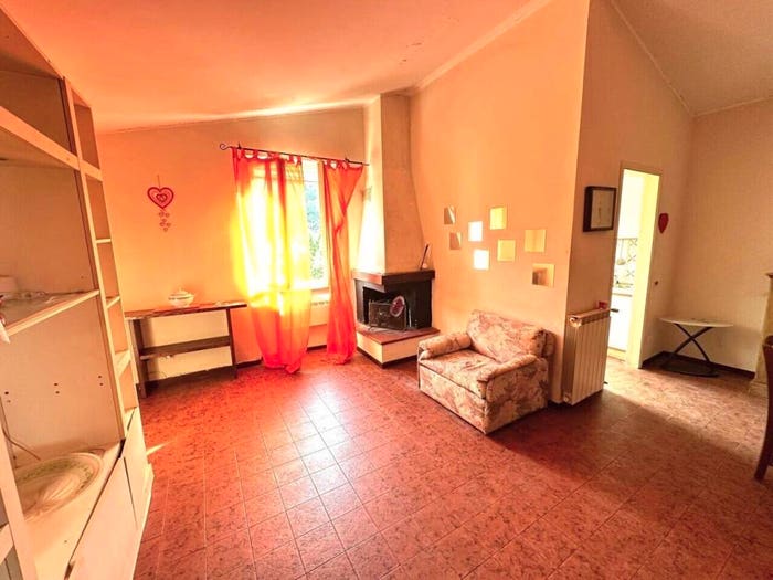 Casa con 5 locali in vendita in Via Maestà, Centro, Ameglia