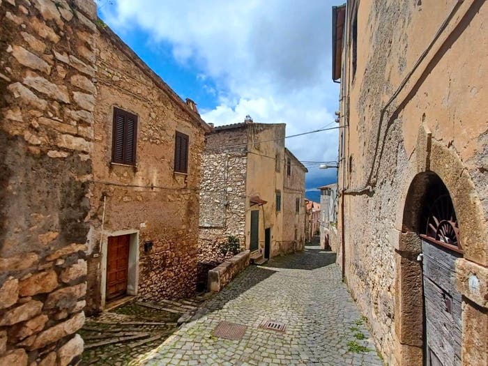 Appartamento bilocale in vendita in Via Cesare Battisti, Maenza