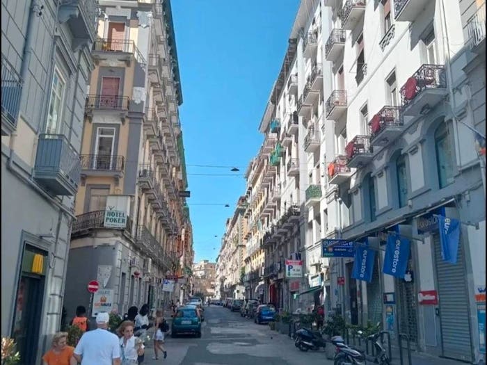 Casa con 6 locali in vendita in VIA MILANO, Garibaldi Ferrovia, Napoli