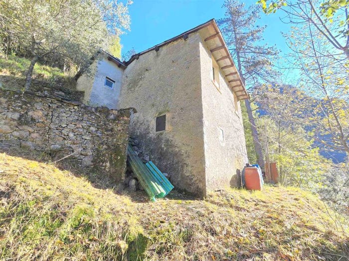 Casa monolocale in vendita in Pontestazzemese, Stazzema