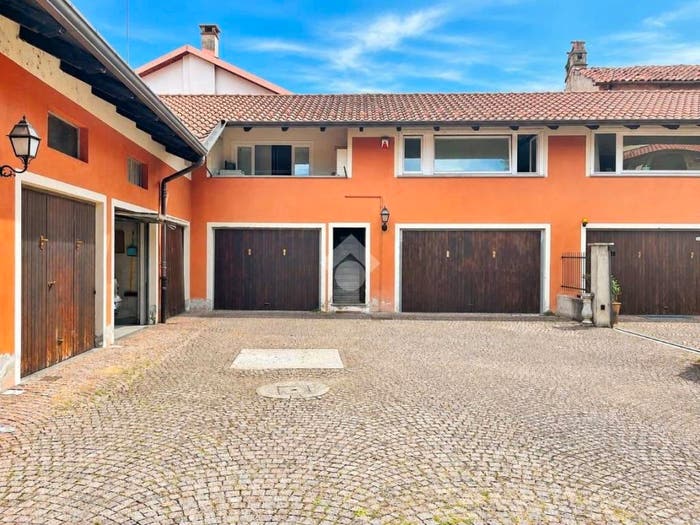 Appartamento trilocale in vendita in Piazza Vittime di Bologna, San Maurizio, San Maurizio Canavese