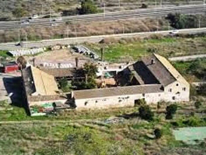 Casa con 6 locali in vendita in Via Dei Conversi SNC, Monte Urpinu, Cagliari