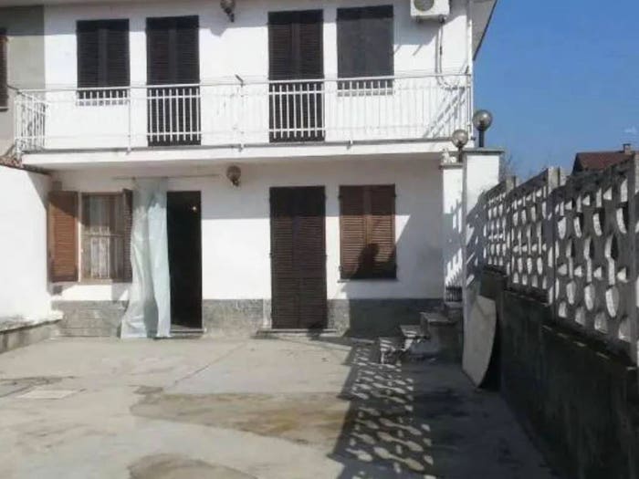 Casa quadrilocale in vendita in Strada Pratomorone Snc, Pratomorone, Tigliole