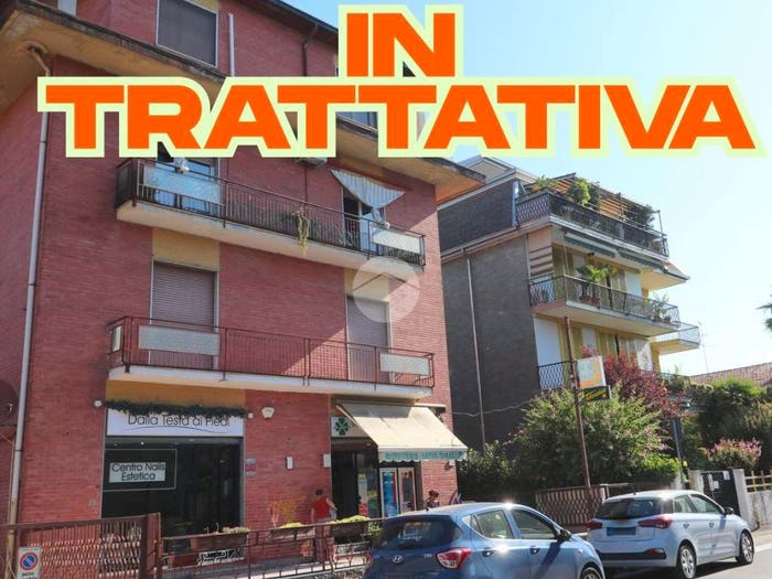 Appartamento trilocale in vendita in Via San Carlo Borromeo, San Carlo San Paolo, Rho