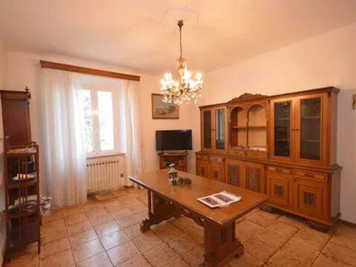 Appartamento con 6 locali in vendita in Colognole No Number, Colognole, Collesalvetti