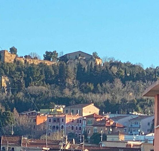 Appartamento quadrilocale in vendita in Regione, Ancona