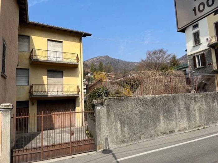 Casa con 5 locali in vendita in Giuseppe Mazzini, Centro, Clusone