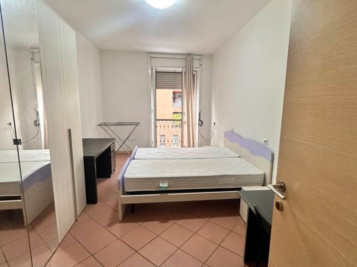 Appartamento con 6 locali in vendita in Via Gianfranco Zuretti, Cascina dei Pomi, Milano