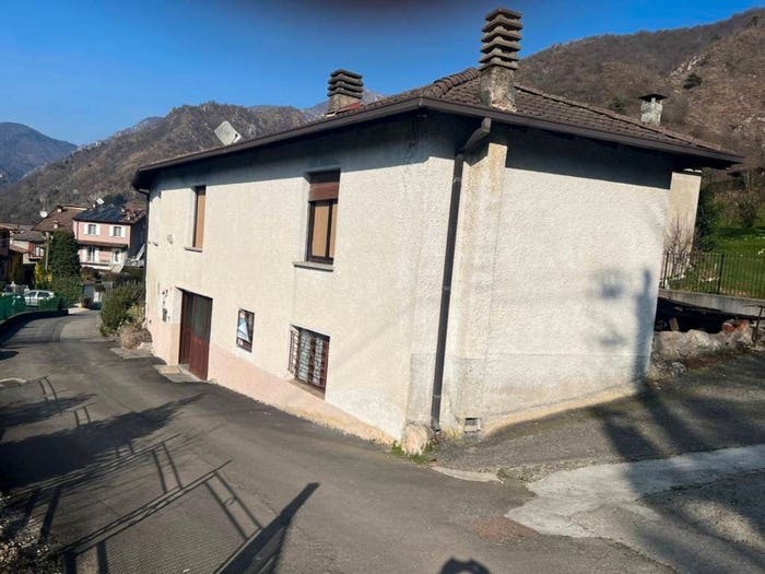 Appartamento con 6 locali in vendita in Centro, Vobarno