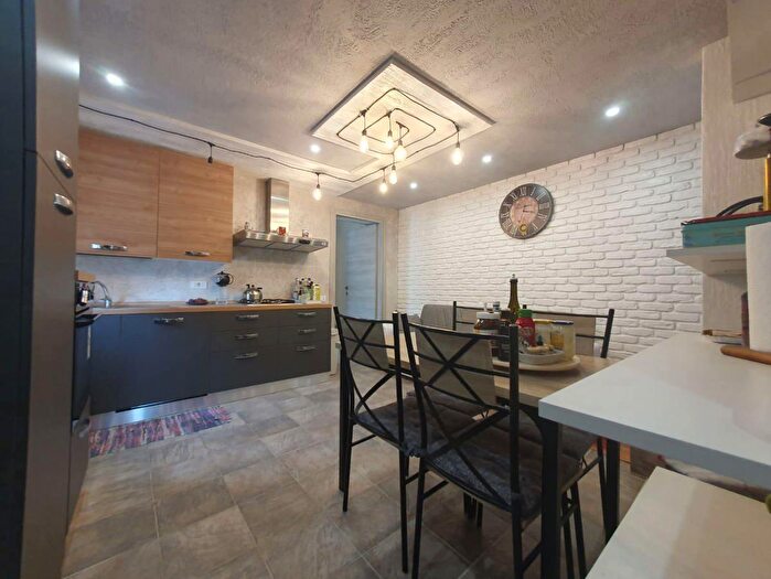Appartamento con 6 locali in vendita in Masera' Di Padova