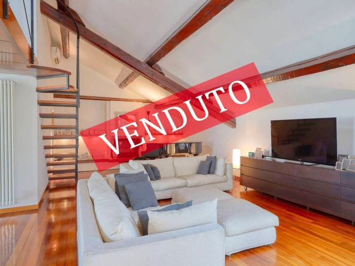 Casa con 5 locali in vendita in Via M Venegoni, Sciarè, Gallarate
