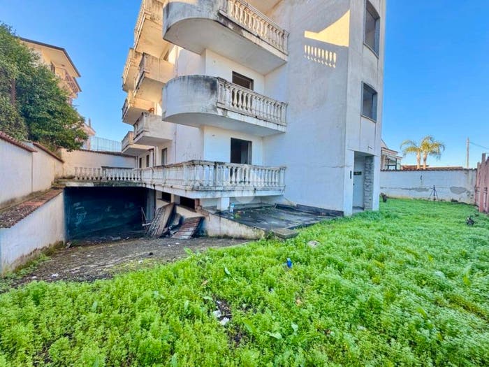 Casa bilocale in vendita in Via San Francesco D'Assisi, Orta di Atella
