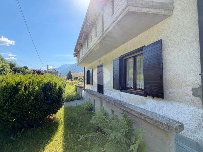 Appartamento trilocale in vendita in Via Adamello, Stadolina, Vione