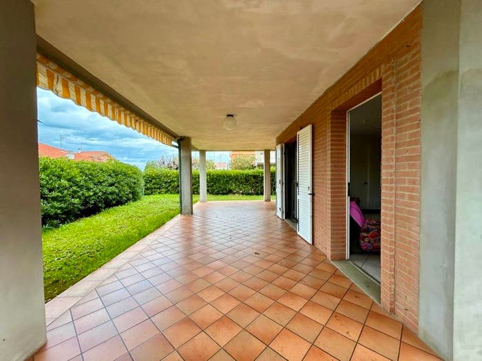 Appartamento con 5 locali in vendita in Marina Di Rocca Priora, Falconara Marittima