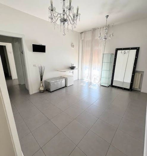 Appartamento trilocale in vendita in Sottomarina, Chioggia