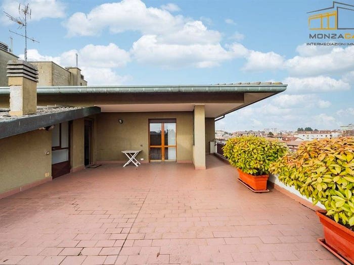Casa quadrilocale in vendita in Via Trieste, Via Monza, Lissone