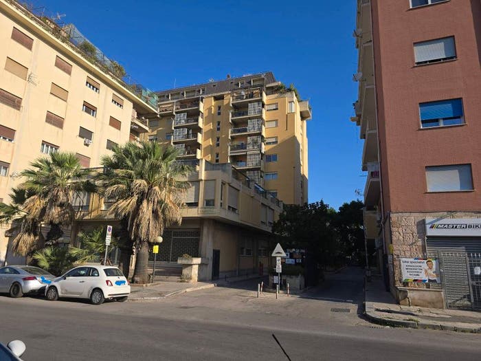 Appartamento monolocale in vendita in Via Imperatore Federico, Fiera, Palermo