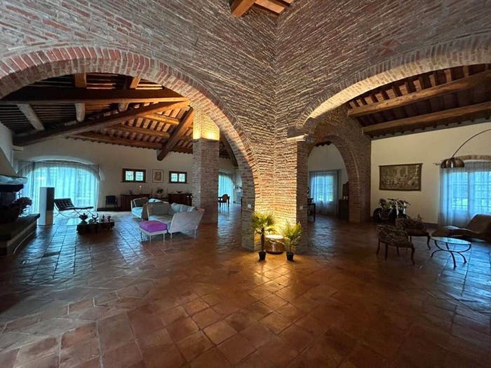 Casa con 6 locali in vendita in Castelfranco di Sotto