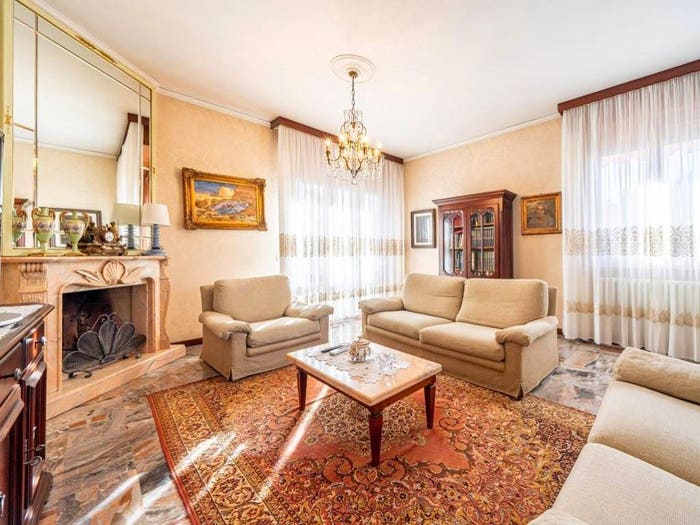 Casa trilocale in vendita in Via Naviglia, San Prospero, Parma