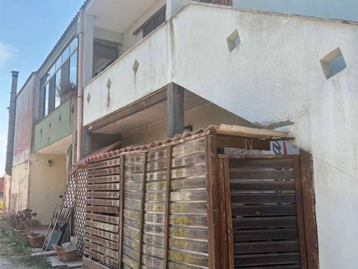 Appartamento con 6 locali in vendita in VIA PRATO CESARINO, Cisterna di Latina