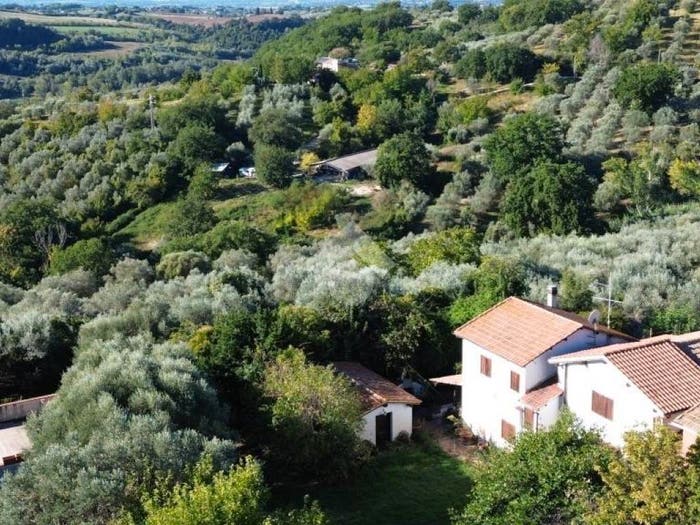Casa quadrilocale in vendita in Via Fontevecchia, Montopoli di Sabina