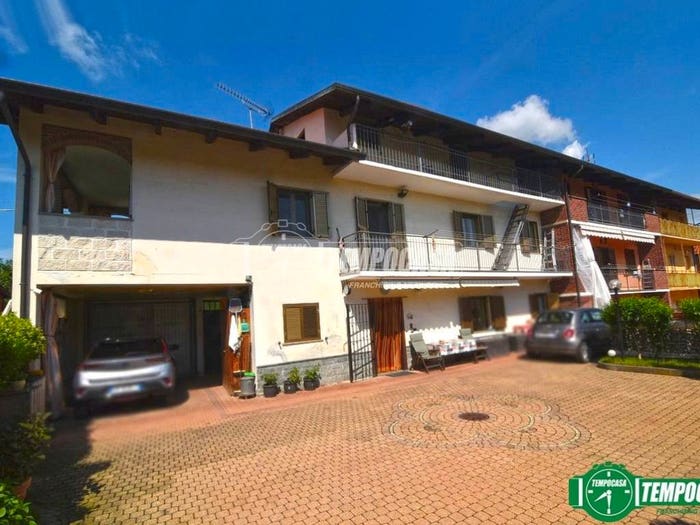 Casa con 5 locali in vendita in borgata perrero, Centro, Barbania