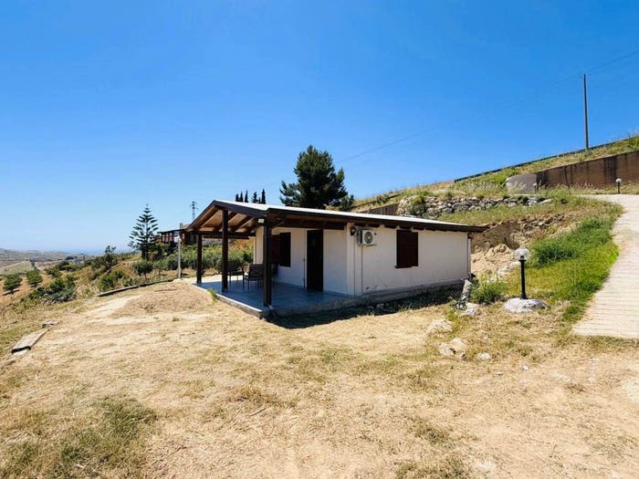 Casa quadrilocale in vendita in Contrada Sant'Antonio montallegro, Montallegro