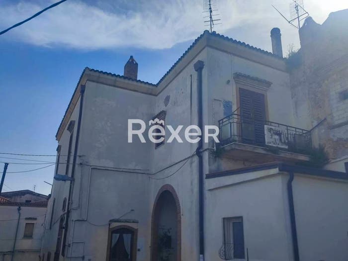 Casa quadrilocale in vendita in Via Forno, Grassano