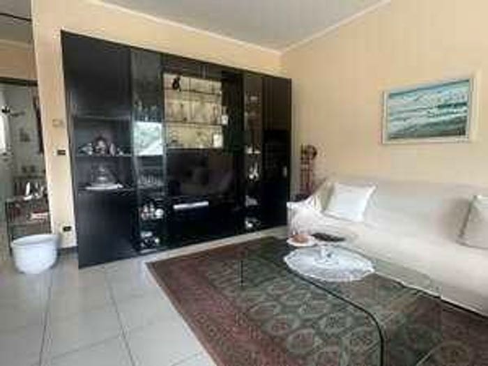 Appartamento con 6 locali in vendita in Via Loreto, Parco San Rocco Tetti Rossi Loreto, Alassio