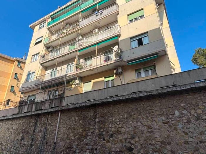 Appartamento con 6 locali in vendita in Via Degli Oleandri, Quezzi, Genova