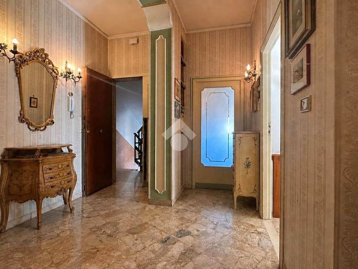 Appartamento trilocale in vendita in Via Ravenna, Ascoli Piceno