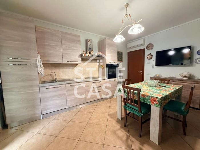 Casa con 6 locali in vendita in V Ulivi, Villa Campanile, Castelfranco di Sotto