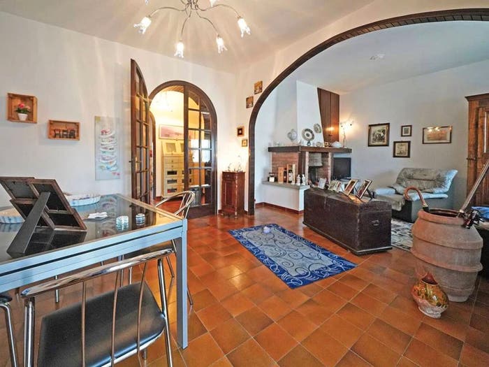 Appartamento con 5 locali in vendita in Via Salvador Allende No Number, Centro, Castel del Piano